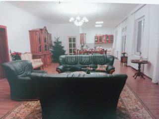 Eladó 1980 m²-esegyéb vendéglátó egység XVI. Kerület (Sashalom) , Veress Péter út közeli utca: 3'120'000 EUR