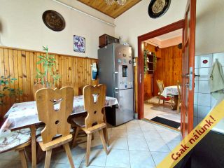 Eladó 163 m²-escsaládi ház XVII. Kerület (Akadémiaújtelep) , 524.utca utca: 169'900'000 Ft