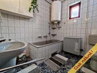 Eladó 163 m²-escsaládi ház XVII. Kerület (Akadémiaújtelep) , 524.utca utca: 169'900'000 Ft