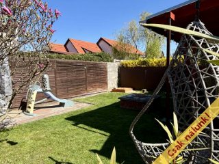 Eladó 163 m²-escsaládi ház XVII. Kerület (Akadémiaújtelep) , 524.utca utca: 169'900'000 Ft