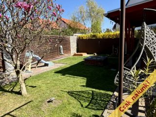 Eladó 163 m²-escsaládi ház XVII. Kerület (Akadémiaújtelep) , 524.utca utca: 169'900'000 Ft