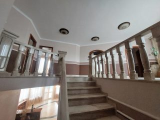 Eladó 355 m²-escsaládi ház XVII. Kerület (Akadémiaújtelep) , Akadémiaújtelep: 344'000'000 Ft