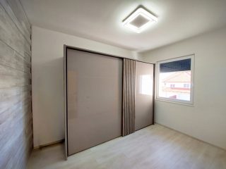 Eladó 150 m²-esikerház XVII. Kerület (Helikopter lakópark) , Helikopter lakópark: 217'000'000 Ft