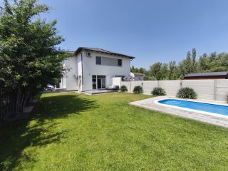 Eladó 150 m²-esikerház XVII. Kerület (Helikopter lakópark) , Helikopter lakópark: 217'000'000 Ft