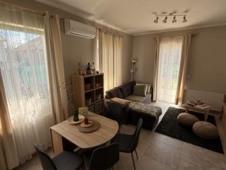 Eladó 85 m²-esikerház XVII. Kerület (Rákoscsaba) , Battonya utca környékén lévő utca: 119'000'000 Ft