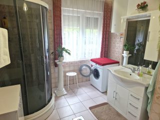 Eladó 192 m²-escsaládi ház XVII. Kerület (Rákoscsaba) , Gerecsehida utca: 199'000'000 Ft