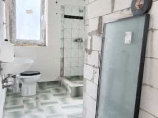Eladó 140 m²-esikerház XVII. Kerület (Rákoscsaba) , Kucorgó tér környéki utca: 123'000'000 Ft