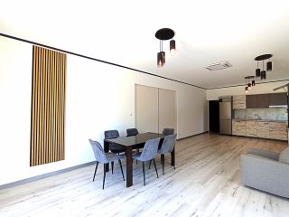Kiadó 94 m²-escsaládi ház XVII. Kerület (Rákoscsaba) , Kucorgó tér közeli utca: 480'000 Ft