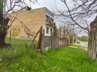 Eladó 404 m²-estelek XVII. Kerület (Rákoscsaba) , Mezőőr utca: 39'900'000 Ft
