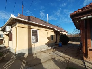 Eladó 76 m²-escsaládi ház XVII. Kerület (Rákoscsaba) , Pesti út: 89'000'000 Ft