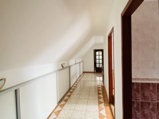 Eladó 220 m²-escsaládi ház XVII. Kerület (Rákoscsaba) , Rákoscsaba: 149'900'000 Ft