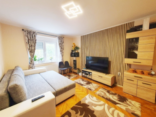 Eladó 122 m²-escsaládi ház XVII. Kerület (Rákoscsaba) , Rákoscsaba csendes utca: 119'900'000 Ft