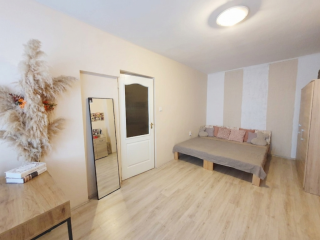 Eladó 122 m²-escsaládi ház XVII. Kerület (Rákoscsaba) , Rákoscsaba csendes utca: 119'900'000 Ft