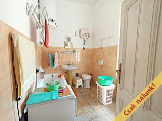 Eladó 104 m²-escsaládi ház XVII. Kerület (Rákoscsaba) , Szabadság súgárúthoz közeli utca: 92'000'000 Ft