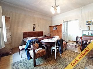 Eladó 104 m²-escsaládi ház XVII. Kerület (Rákoscsaba) , Szabadság súgárúthoz közeli utca: 92'000'000 Ft