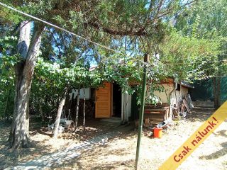 Eladó 104 m²-escsaládi ház XVII. Kerület (Rákoscsaba) , Szabadság súgárúthoz közeli utca: 92'000'000 Ft
