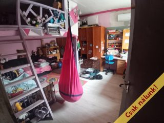 Eladó 66 m²-escsaládi ház XVII. Kerület (Rákoscsaba) , Szánthó G. utca: 76'500'000 Ft