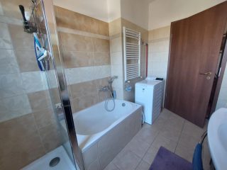 Eladó 150 m²-esikerház XVII. Kerület (Rákoscsaba) , Tápiószele utca: 119'900'000 Ft