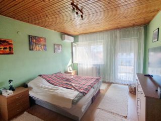 Eladó 118 m²-escsaládi ház XVII. Kerület (Rákoscsaba Újtelep) , Diadal utca közeli utca: 126'900'000 Ft