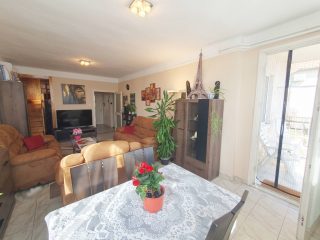 Eladó 118 m²-escsaládi ház XVII. Kerület (Rákoscsaba Újtelep) , Diadal utca közeli utca: 126'900'000 Ft