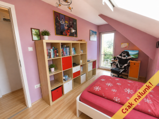 Eladó 155 m²-escsaládi ház XVII. Kerület (Rákoscsaba Újtelep) , Hidasnémeti utca: 210'000'000 Ft