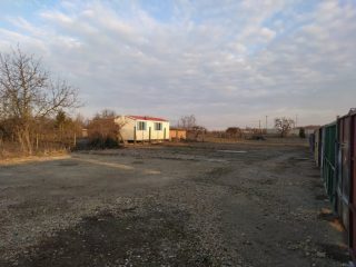 Kiadó 400 m²-estelek XVII. Kerület (Rákoscsaba Újtelep) , M0 közeli utca: 130'000 Ft