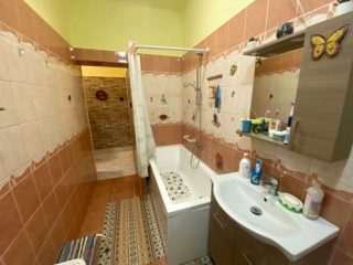 Eladó 70 m²-esikerház XVII. Kerület (Rákoscsaba Újtelep) , Naplás út: 89'900'000 Ft