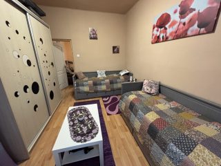 Eladó 70 m²-esikerház XVII. Kerület (Rákoscsaba Újtelep) , Naplás út: 89'900'000 Ft