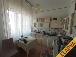 Eladó 134 m²-escsaládi ház XVII. Kerület (Rákoscsaba Újtelep) , Naplás út közelében utca: 79'900'000 Ft