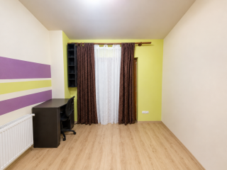 Eladó 117 m²-esikerház XVII. Kerület (Rákoscsaba Újtelep) , Naplás út közeli csendes utca: 126'500'000 Ft