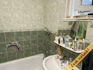 Eladó 78 m²-estársasházi lakás XVII. Kerület (Rákoscsaba) , Zrínyi utca környéki utca: 81'900'000 Ft