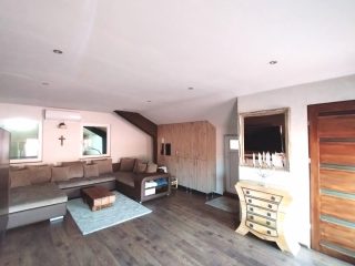 Eladó 500 m²-esegyéb üzlethelyiség XVII. Kerület (Rákoshegy) , Alsórákoshegy utca: 380'000'000 Ft