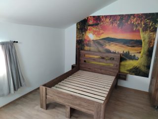 Eladó 500 m²-esegyéb üzlethelyiség XVII. Kerület (Rákoshegy) , Alsórákoshegy utca: 380'000'000 Ft