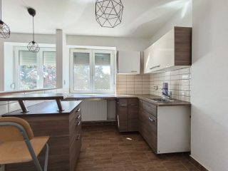 Kiadó 67 m²-esházrész XVII. Kerület (Rákoshegy) , Baross utca közeli utca: 280'000 Ft