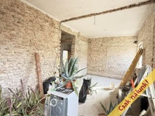 Eladó 104 m²-escsaládi ház XVII. Kerület (Rákoshegy) , Báthory utca: 129'000'000 Ft