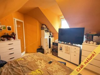 Eladó 84 m²-esikerház XVII. Kerület (Rákoshegy) , Erdőkövesd u környéki utca: 74'800'000 Ft