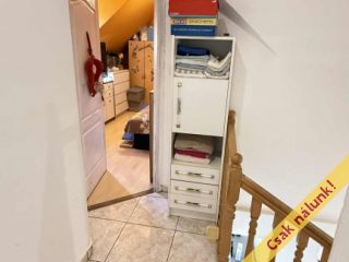 Eladó 84 m²-esikerház XVII. Kerület (Rákoshegy) , Erdőkövesd u környéki utca: 74'800'000 Ft