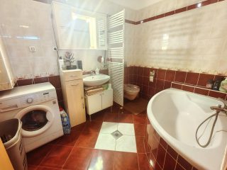 Eladó 60 m²-estársasházi lakás XVII. Kerület (Rákoshegy) , Helikopter lakópark: 99'900'000 Ft