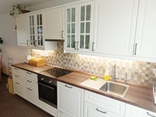 Eladó 124 m²-esikerház XVII. Kerület (Rákoshegy) , Lőrinci út közeli utca: 159'900'000 Ft