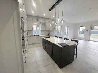 Eladó 257 m²-escsaládi ház XVII. Kerület (Rákoshegy) , Podmaniczky utca: 299'990'000 Ft