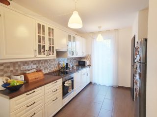 Eladó 124 m²-estársasházi lakás XVII. Kerület (Rákoshegy) , Rákoshegy csendes utca: 159'900'000 Ft