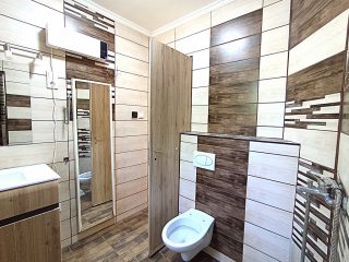 Eladó 4450 m²-estelek XVII. Kerület (Rákoshegy) , Rózsahegy utca: 135'000'000 Ft