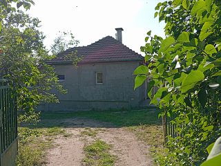 Eladó 4450 m²-estelek XVII. Kerület (Rákoshegy) , Rózsahegy utca: 135'000'000 Ft