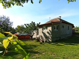 Eladó 4450 m²-estelek XVII. Kerület (Rákoshegy) , Rózsahegy utca: 135'000'000 Ft