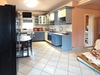 Eladó 6295 m²-estelek XVII. Kerület (Rákoshegy) , Rózsahegy utca: 235'000'000 Ft