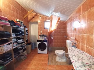 Eladó 6295 m²-estelek XVII. Kerület (Rákoshegy) , Rózsahegy utca: 235'000'000 Ft