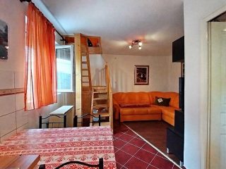 Eladó 136 m²-escsaládi ház XVII. Kerület (Rákoshegy) , Szilárd utca: 115'000'000 Ft