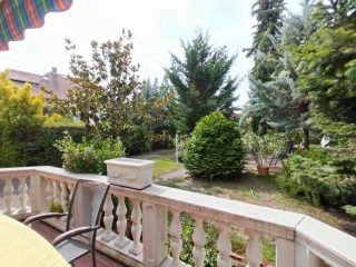 Eladó 136 m²-escsaládi ház XVII. Kerület (Rákoshegy) , Szilárd utca: 115'000'000 Ft