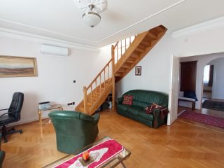 Eladó 178 m²-escsaládi ház XVII. Kerület (Rákoshegy) , Tessedik tér: 199'000'000 Ft