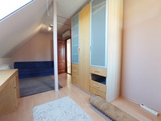 Eladó 178 m²-escsaládi ház XVII. Kerület (Rákoshegy) , Tessedik tér: 199'000'000 Ft